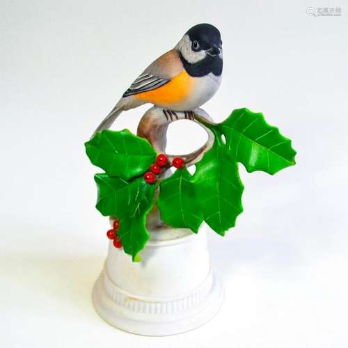 BOEHM PORCELAIN BLACK CAPPED CHICKADEE