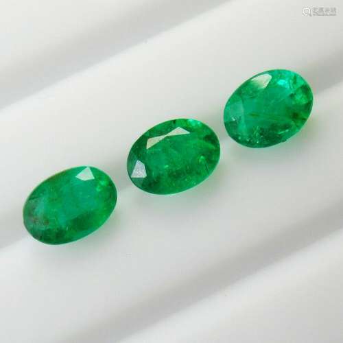 3.46 Ct Natural Zambian Emerald Oval Set