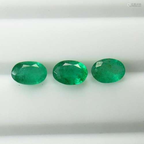 1.79 Ct Natural Zambian Emerald Oval Set