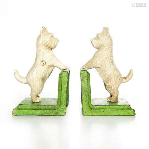 PAIR OF CAST IRON BOOKENDS, SCOTTISH TERRIERS