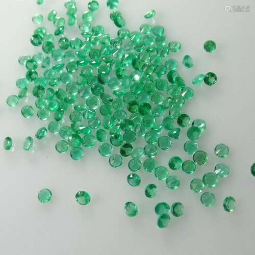 10.00 Ct Natural 125 Zambian Emerald 2.2 mm Round Lot