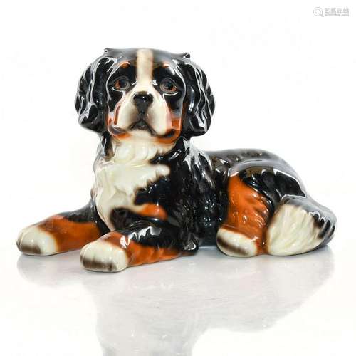 HARVEY KNOX KINGDOM PORCELAIN FIGURINE, DOG