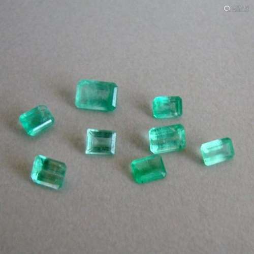 Lot 8 Pics Emerald Colombial Octagon 3.17Ct