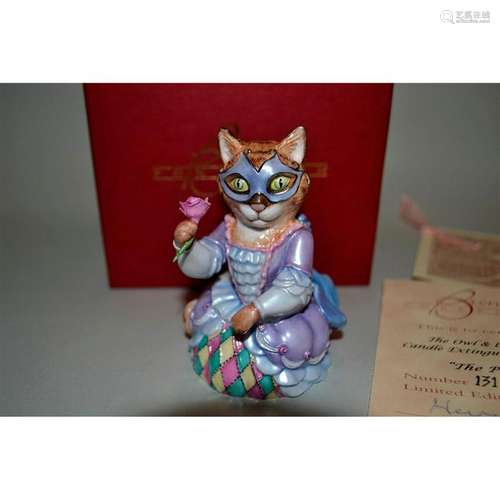 BRONTE PORCELAIN PUSSYCAT CANDLE EXTINGUISHER