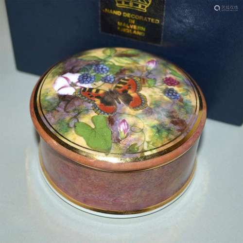 HARCOURT CHINA COVERED BUTTERFLY TRINKET BOX