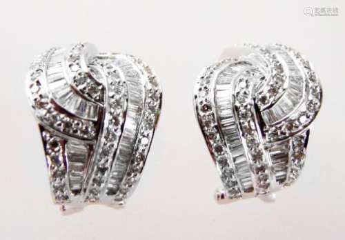 Diamond Earrings 2.45 Carat 18k W/g