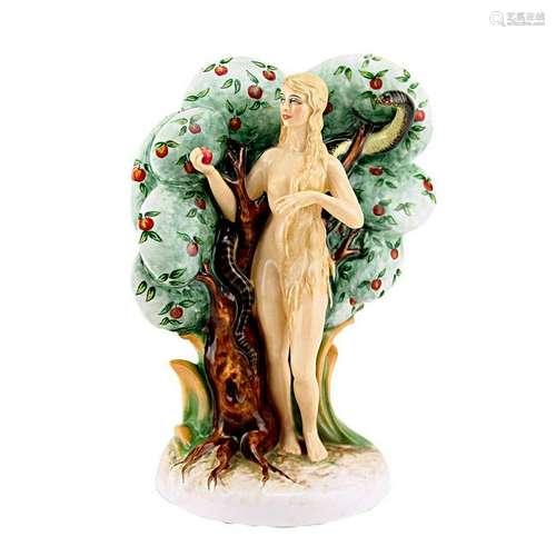 EVE HN2466 - ROYAL DOULTON FIGURINE