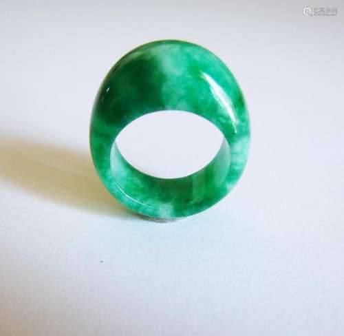 Natural Chinese Jadeit Jade Dome Ring Grade A Size: 8.5