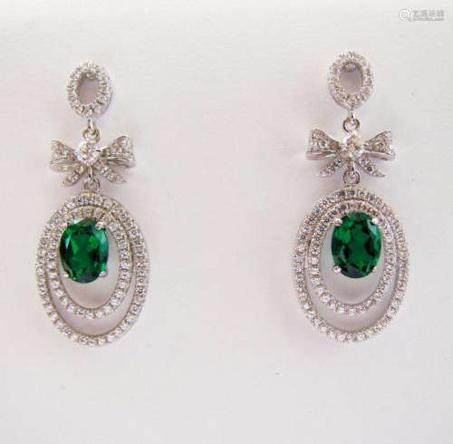 Creation Diamond/Green Garnet Earring 5.50Ct 18k W/g