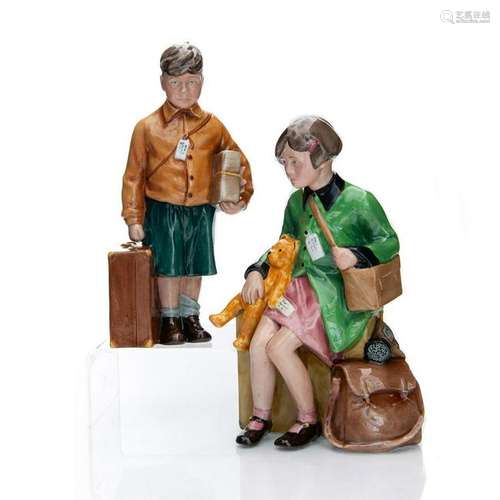 2 ROYAL DOULTON FIGURINES, BOY & GIRL EVACUEES