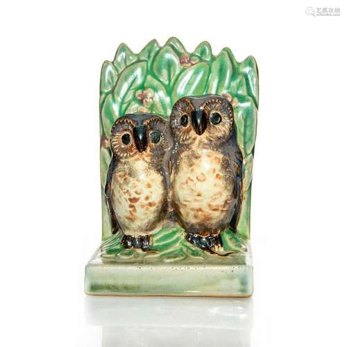 DOULTON LAMBETH ART NOUVEAU GROUP SCULPTURE, OWLS