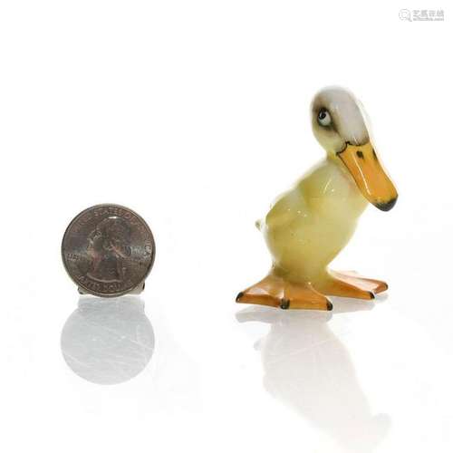 ROYAL DOULTON ANIMAL FIGURINE SMALL CHARACTER DUCK