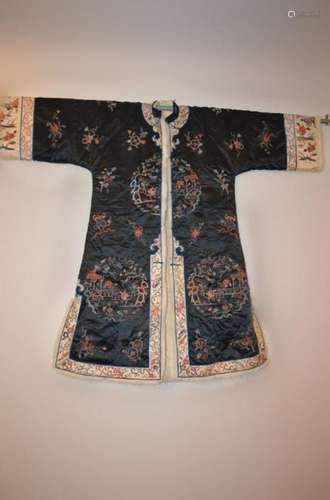 Vintage Chinese Embroidered Woman Robe Jacket