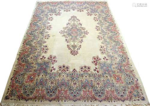 PERSIAN KERMAN RUG, W 9' 6