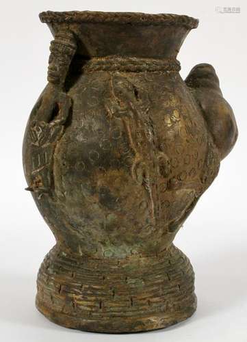 NIGERIAN BENIN BRONZE VASE, 19TH C., H 11