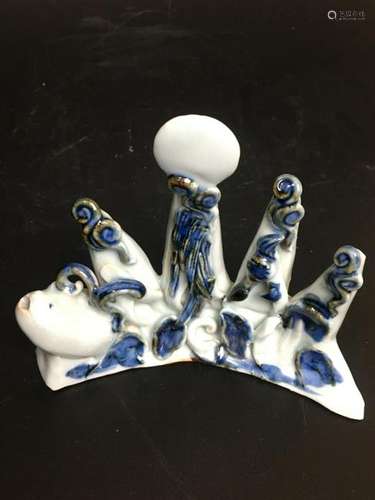 Chinese Blue and White Porcelain Brush Holder