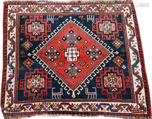 SHIRAZ CAUCASIAN HAND WOVEN ORIENTAL MAT, C. 1900