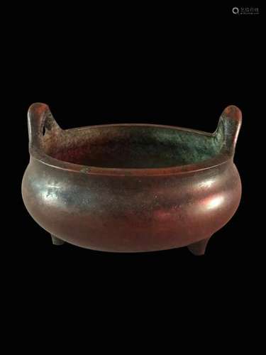 Chinese Bronze Tripod Censer,Mark