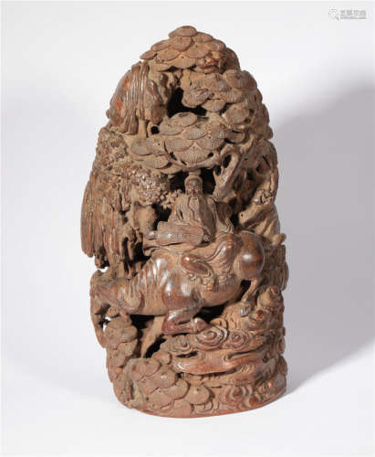 Bamboo root carvings in the early Qing Dynasty