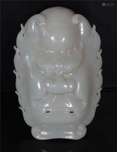 White jade grimace in Qing Dynasty