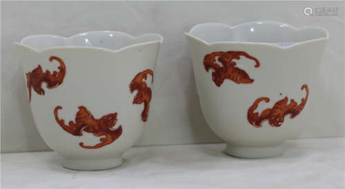 Two small alum red cups in Qianlong in the Qing Dynasty