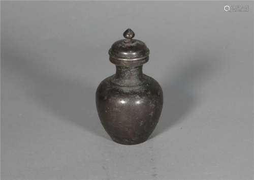 Silver Serie bottle in Tang Dynasty