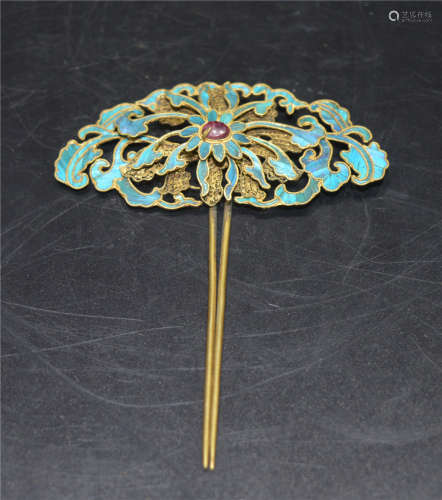 Inlaid tourmaline hairpin with silver and gold dots in Qing Dynasty