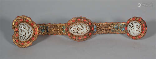 Silver gilding inlaid with precious stones in Qing Dynasty