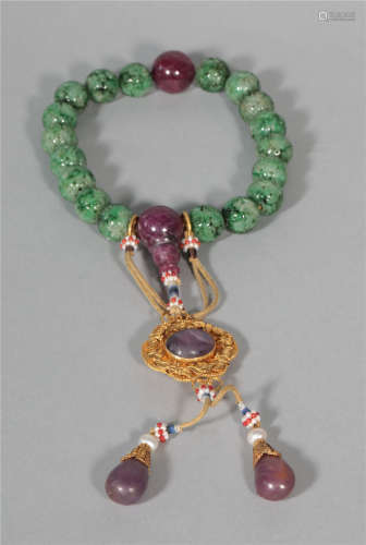Jadeite bracelet in Qing Dynasty