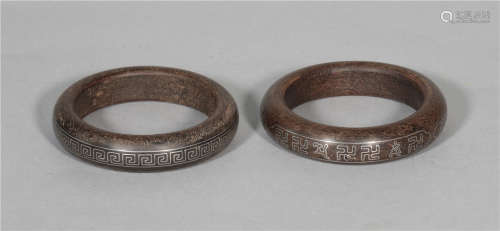 Two Chenxiang bracelets in the late Qing Dynasty