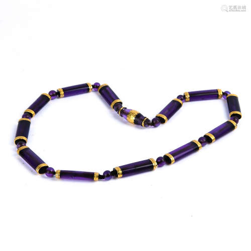 A Chinese Amethyst Necklace