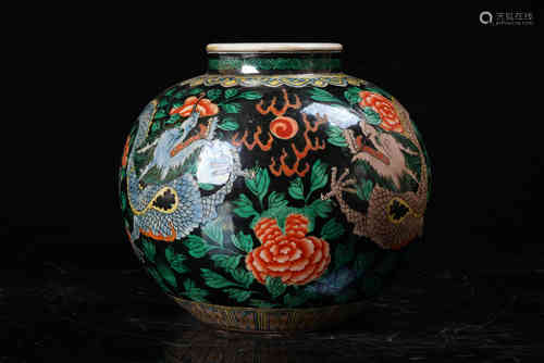 A Chinese Famille Rose Porcelain Jar