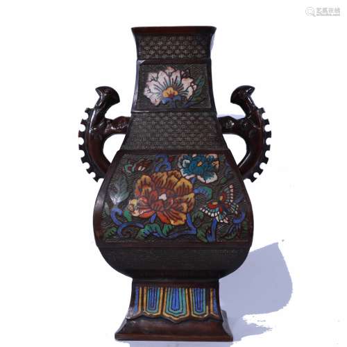 A Chinese Closonne Vase