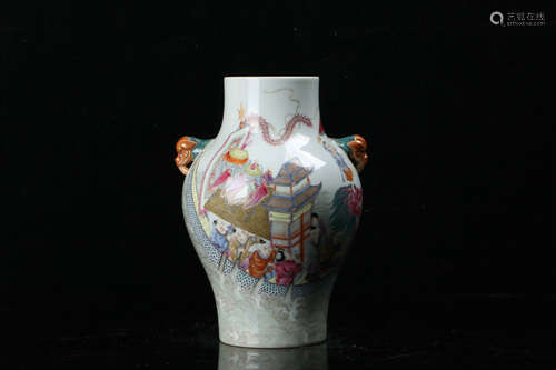 A Chinese Famille Rose Porcelain Vase