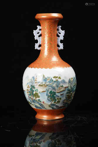 A Chinese Enamel Porcelain Vase