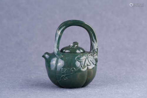 A Chinese Agate Kettle