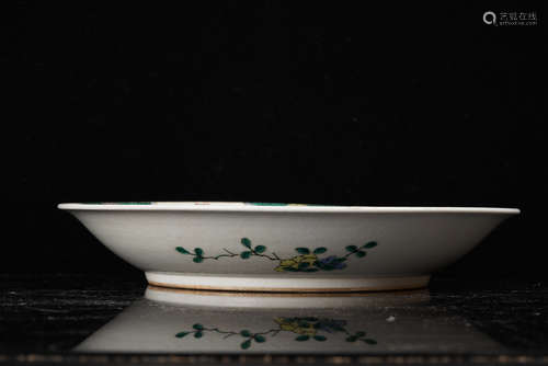 A Chinese Famille Rose Porcelain Plate