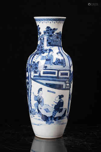 A Chinese Blue and White Porcelain Vase