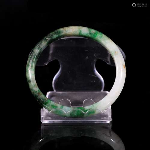 A Chinese Jadeite Bracelet