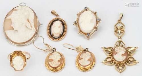 6 Gold and Cameo Jewelry Items