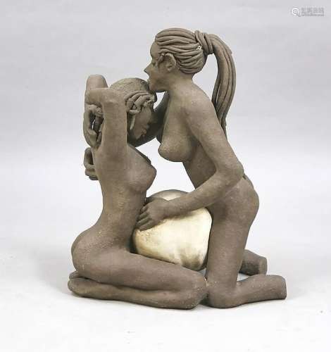 Skulptur zweier Frauen, 2
