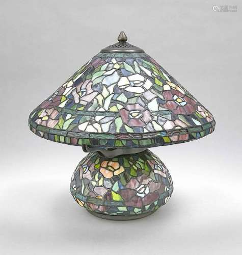 Tischlampe im Tiffany-Sti