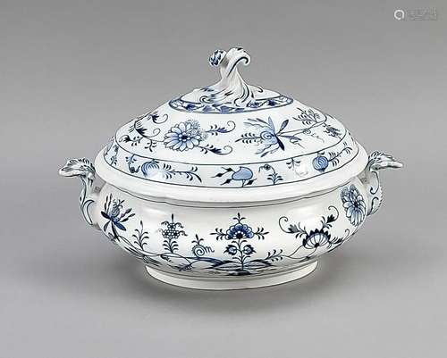 Oval Lidded Tureen, Carl