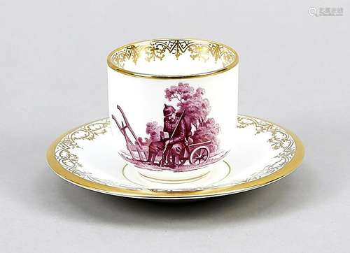 Militaria cup with saucer