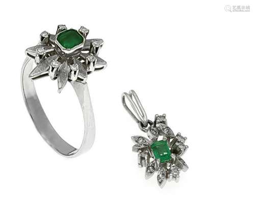 Emerald diamond ring WG 5