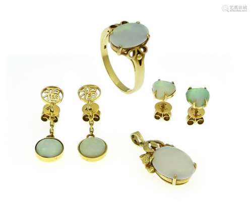 Opal set GG 585/000 with