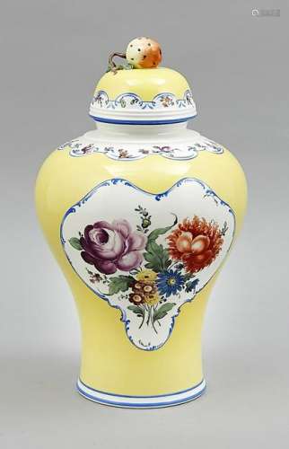 Lidded vase, Nymphenburg,