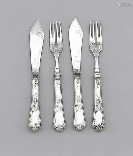 Fish cutlery for nine per