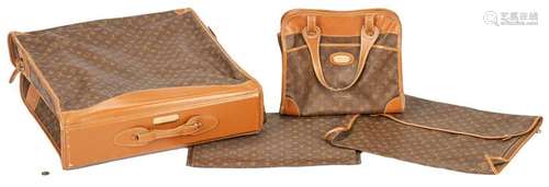 4 Louis Vuitton Luggage Items