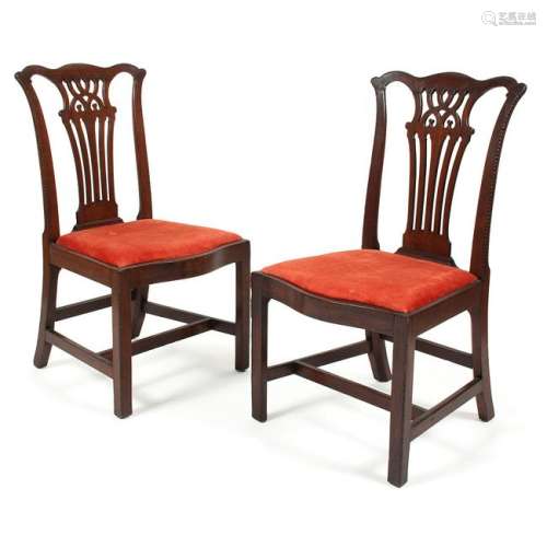 Pair of English Chippendale Side Chairs in Mahogany